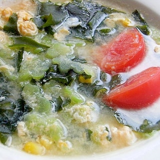 冷凍ゴーヤで５分❤ダシダで野菜スープ♪（卵ほか）